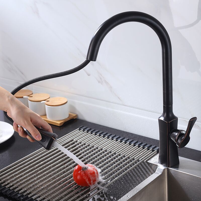 Faucet manufacturer wholesale 360 degree 304 stainless steel can be pulled out faucet hand faucet universal rotating telescopic black kitchen faucet (5) Faucet manufacturer wholesale 360 degree 304 stainless steel can be pulled out faucet hand faucet universal rotating telescopic black kitchen faucet (5)